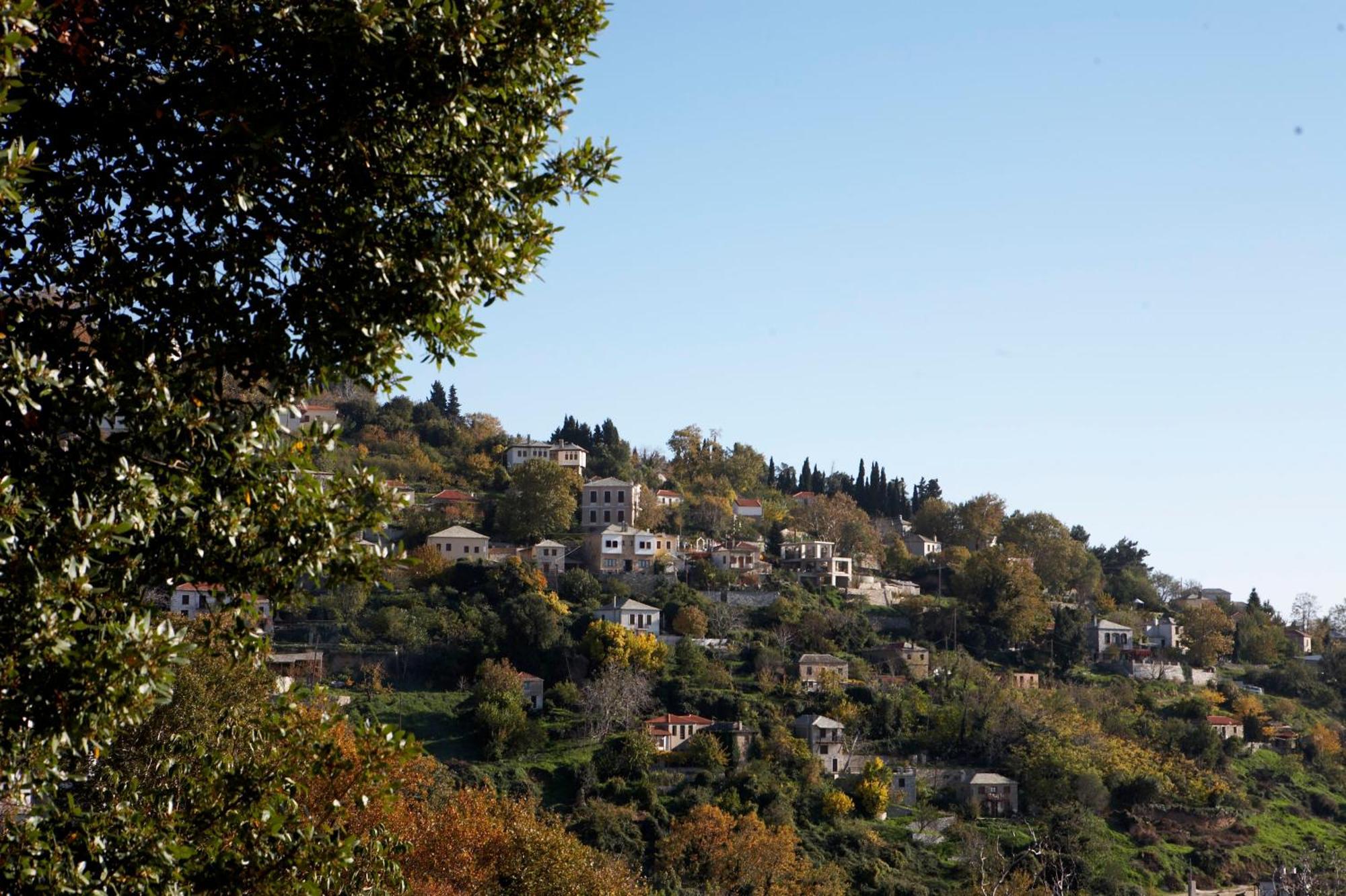Hotel Archontiko Stathopoulou Agios Georgios Nilias Zewnętrze zdjęcie