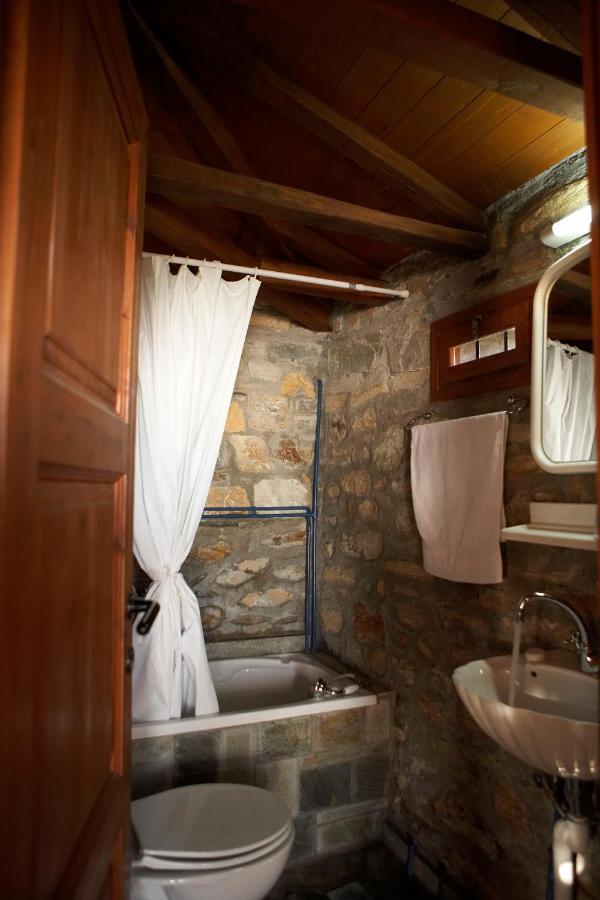 Hotel Archontiko Stathopoulou Agios Georgios Nilias Zewnętrze zdjęcie
